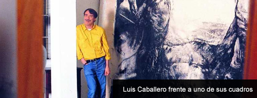 Luis Caballero frenta a uno de sus cuadros